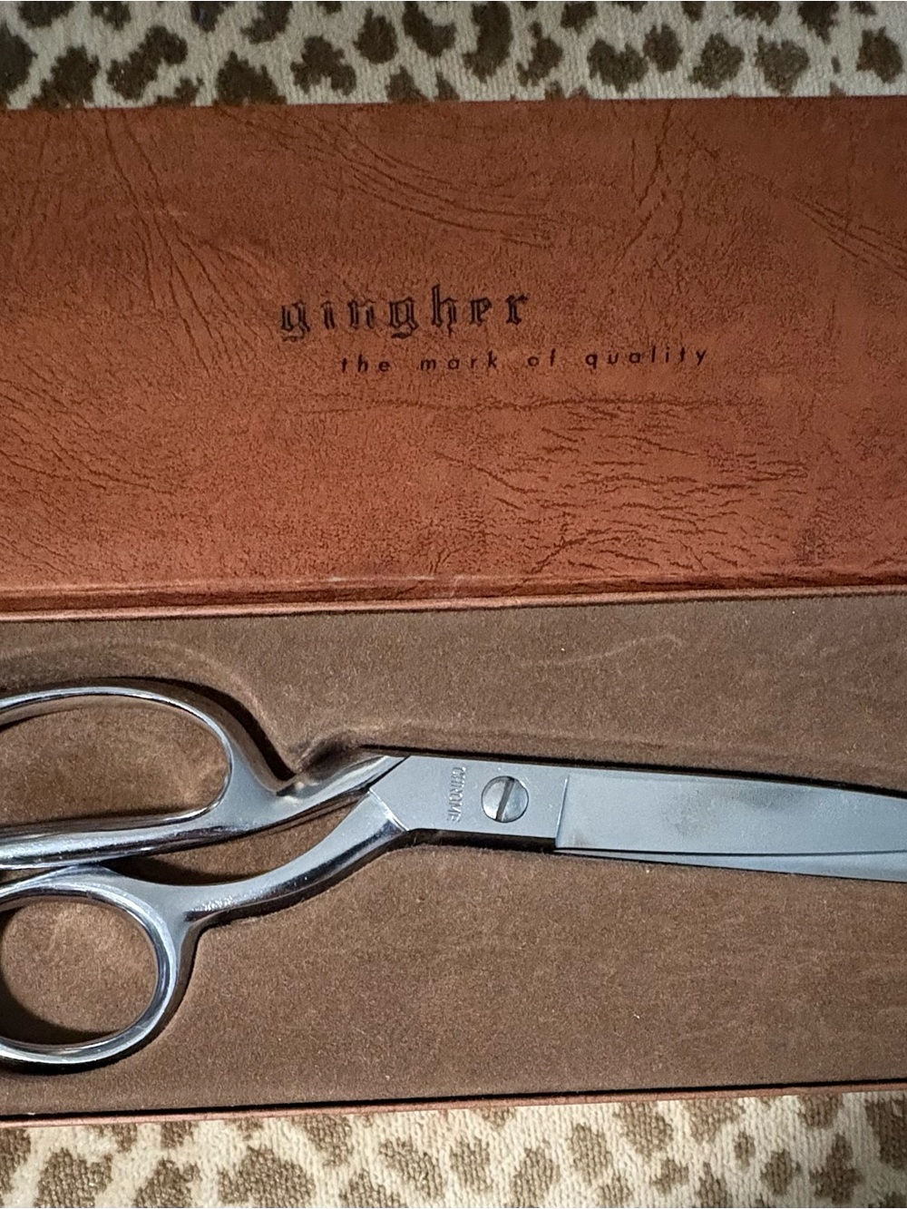 Gingher Right-Handed Knife-Edge Dressmaker Shears G-8 Chrome